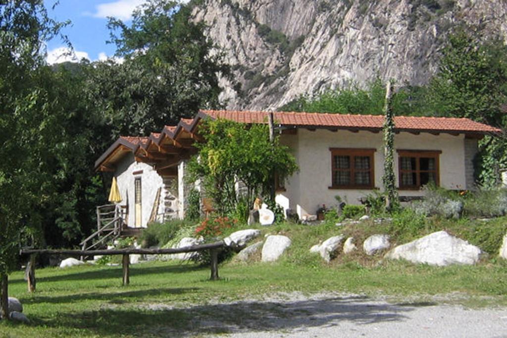 Agriturismo Val Codera Verceia エクステリア 写真